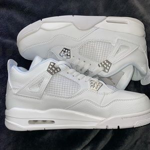 Air Jordan 4 Pure money